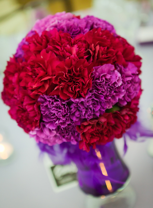 Mỗi màu sắc của hoa cẩm chướng tượng trưng cho tình cảm mà con dành cho Mẹ