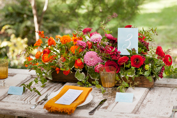 Hướng dẫn cách chọn hoa cho tiệc cưới mùa thu