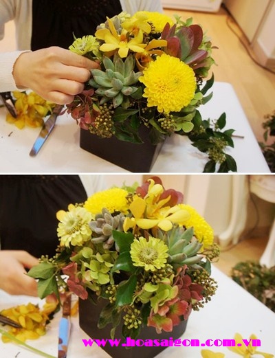 Bình hoa để bàn rực rỡ sắc vàng tự tặng mình trong ngày lễ 20/10