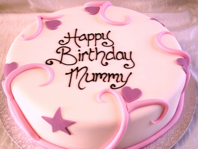 Bắt tay vào làm một chiếc bánh sinh nhật thật độc đáo để tặng mẹ nhé các bạn