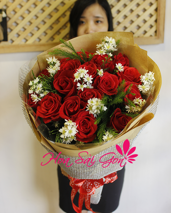 Mỗi đóa hoa giỏ hoa sẽ giúp bạn truyền đạt tình cảm yêu thương đến với người nhận