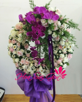 đặt hoa chia buồn