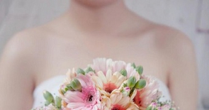 Tất tần tật bí quyết chọn hoa cưới cho cô dâu