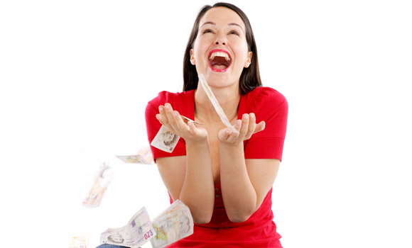 Những ông chồng rất thực tế sẽ đưa tiền cho vợ trong ngày sinh nhật vợ Những ông chồng rất thực tế sẽ đưa tiền cho vợ trong ngày sinh nhật vợ