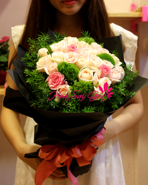 Tùy thuộc vào tính cách người nhận sẽ có nhiều loài hoa đẹp khác nhau để bạn dành tặng Tùy thuộc vào tính cách người nhận sẽ có nhiều loài hoa đẹp khác nhau để bạn dành tặng