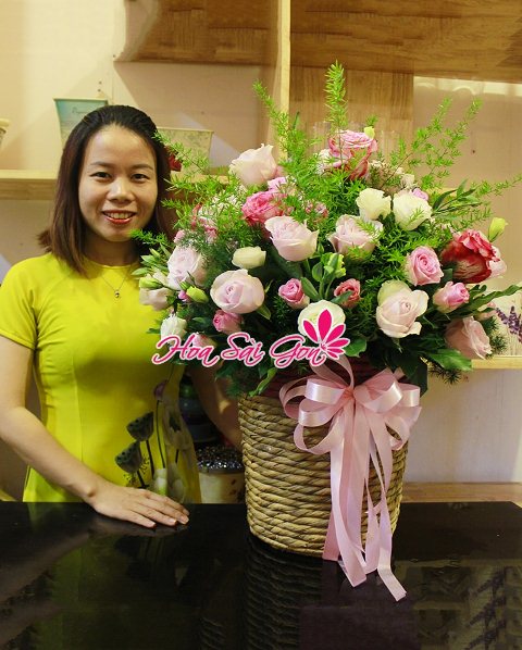 Một giỏ hoa vô cùng đẹp và ấn tượng thu hút mọi ánh nhìn Một giỏ hoa vô cùng đẹp và ấn tượng thu hút mọi ánh nhìn