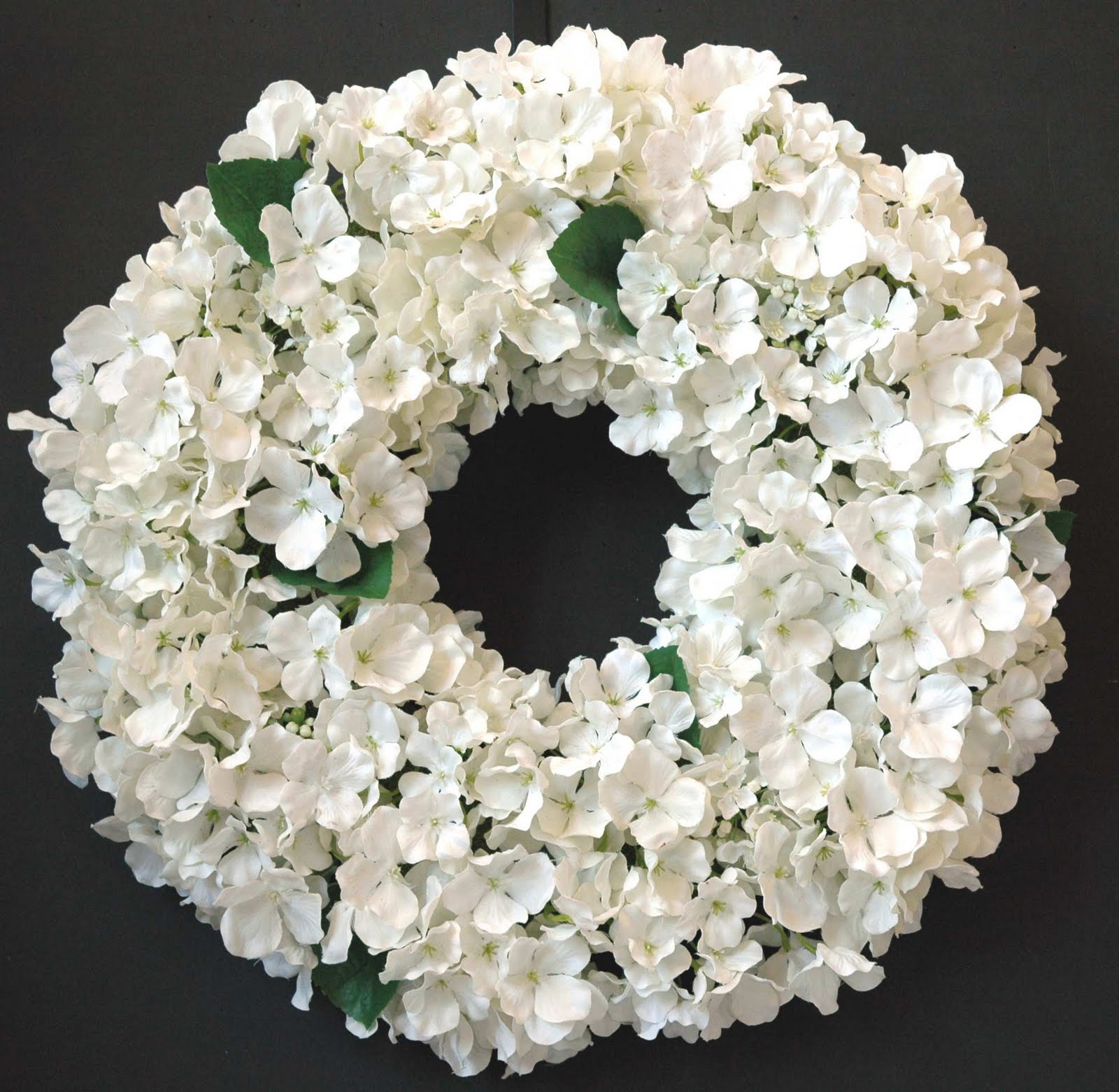 Hoa tươi được sử dụng trong tang lễ mang nhiều nét ý nghĩa đẹp