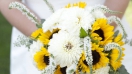 Bật mí kinh nghiệm đặt hoa cầm tay cô dâu đẹp và giá rẻ